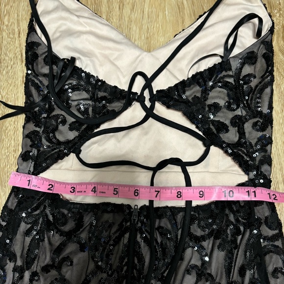 Prom Gown - Picture 4 of 5